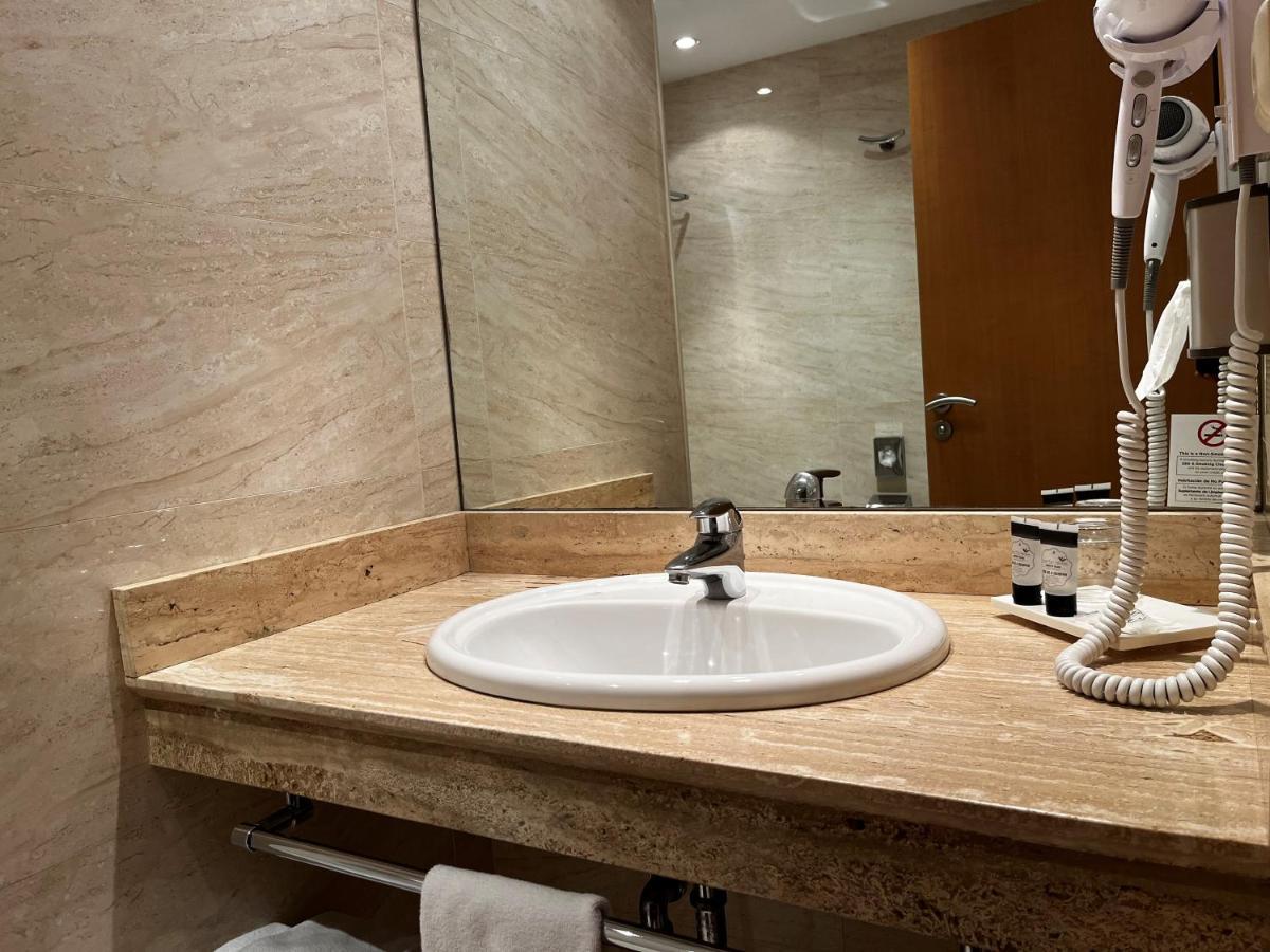 Holiday Inn Express Logrono Rioja By Ihg Kültér fotó