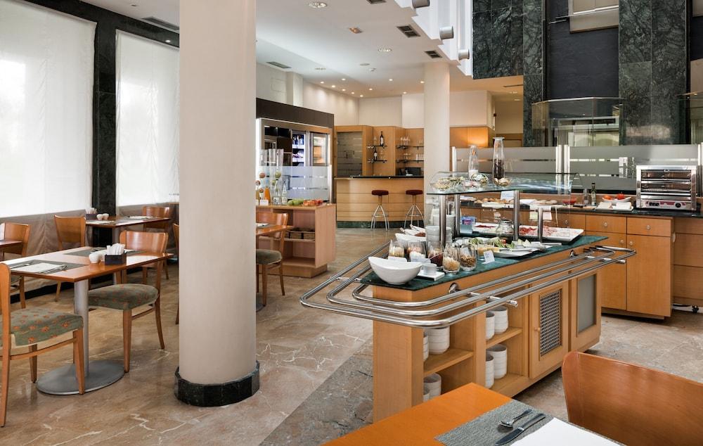 Holiday Inn Express Logrono Rioja By Ihg Kültér fotó