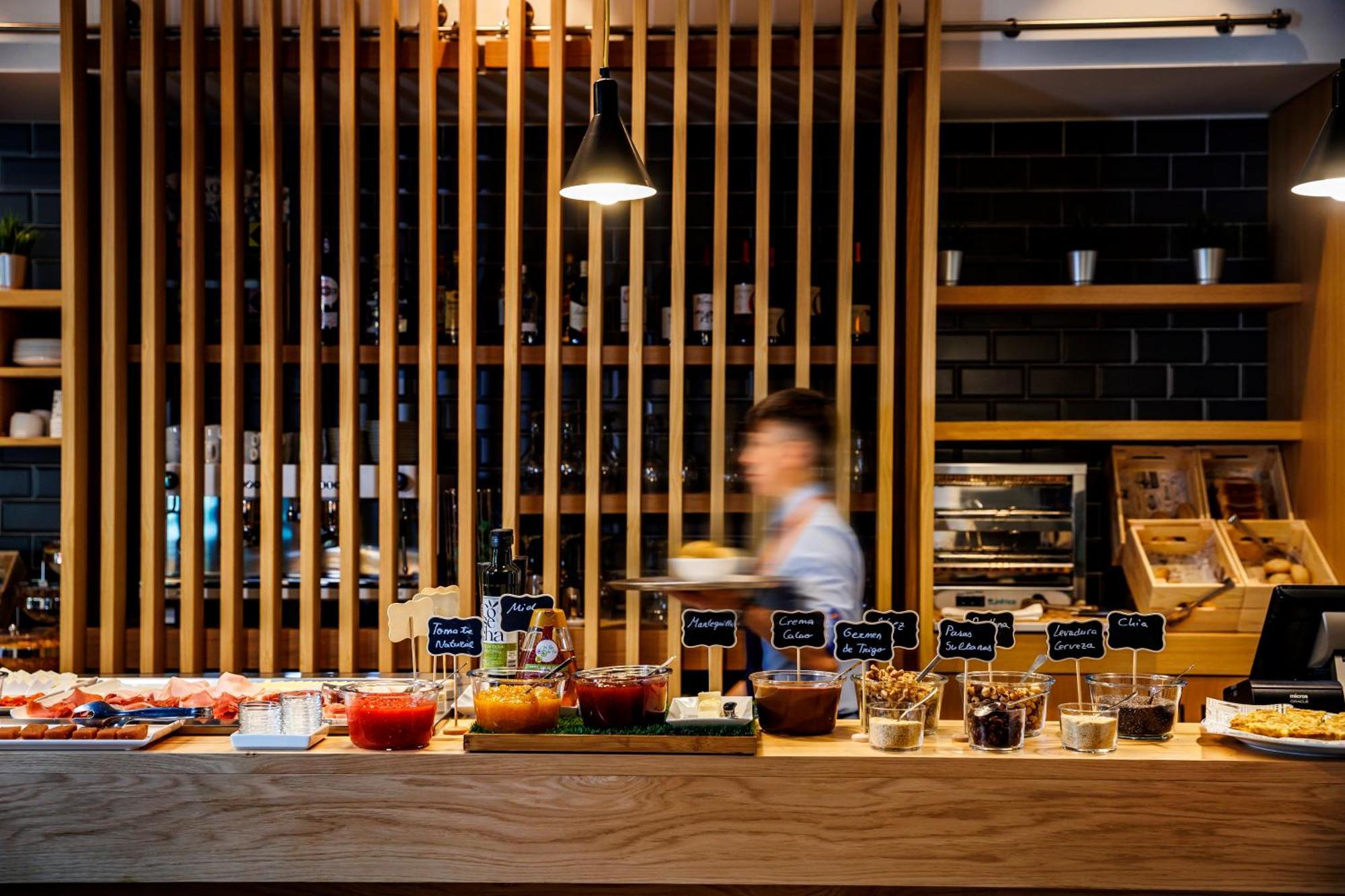 Holiday Inn Express Logrono Rioja By Ihg Kültér fotó