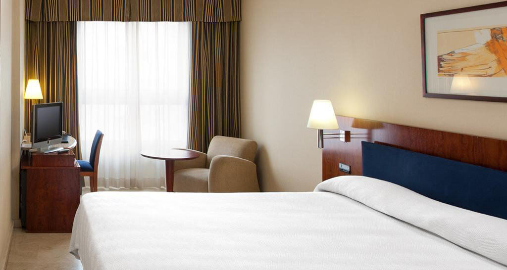 Holiday Inn Express Logrono Rioja By Ihg Kültér fotó