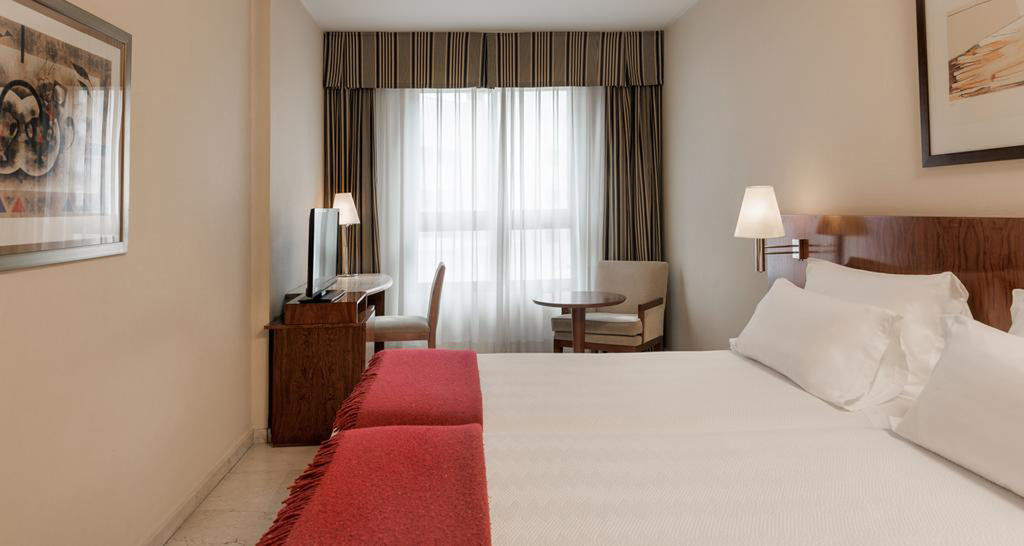 Holiday Inn Express Logrono Rioja By Ihg Kültér fotó