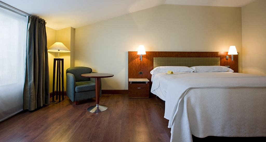 Holiday Inn Express Logrono Rioja By Ihg Kültér fotó
